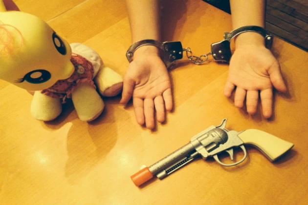 toy gun re toy gun
