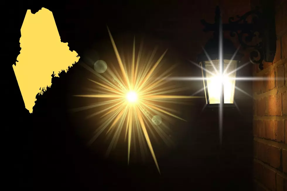 The Surprising Meaning Behind Different Colored Porch Lights in Maine