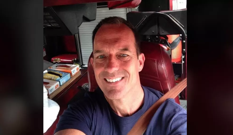 Touching Graffiti Art In Memory Of Portland Firefighter Fabian